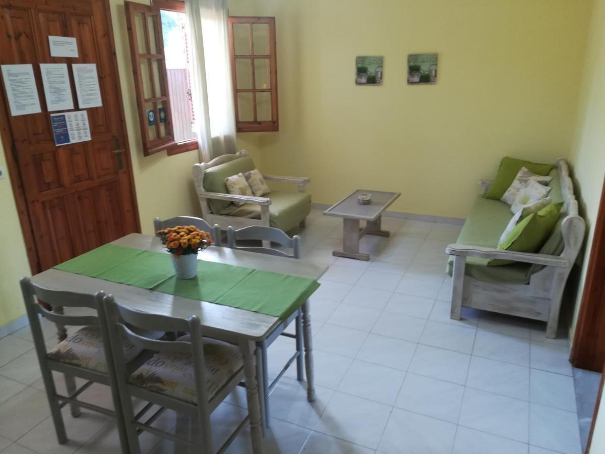Olga'S Garden Apartments Almiros Beach 客房 照片