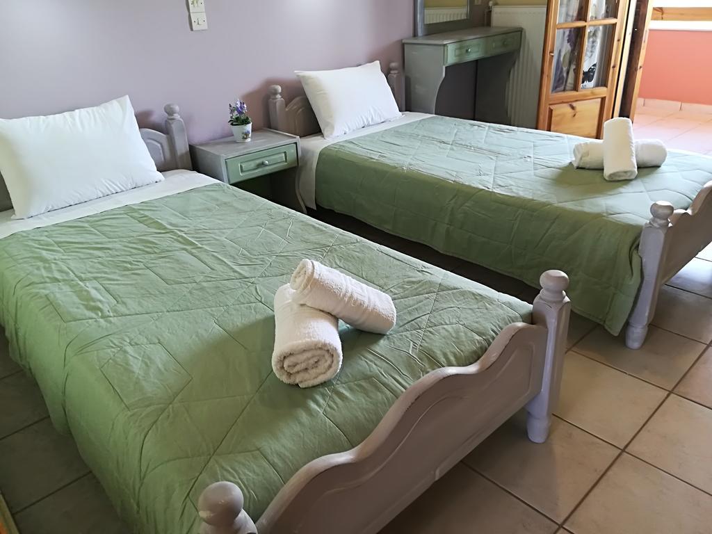 Olga'S Garden Apartments Almiros Beach 外观 照片